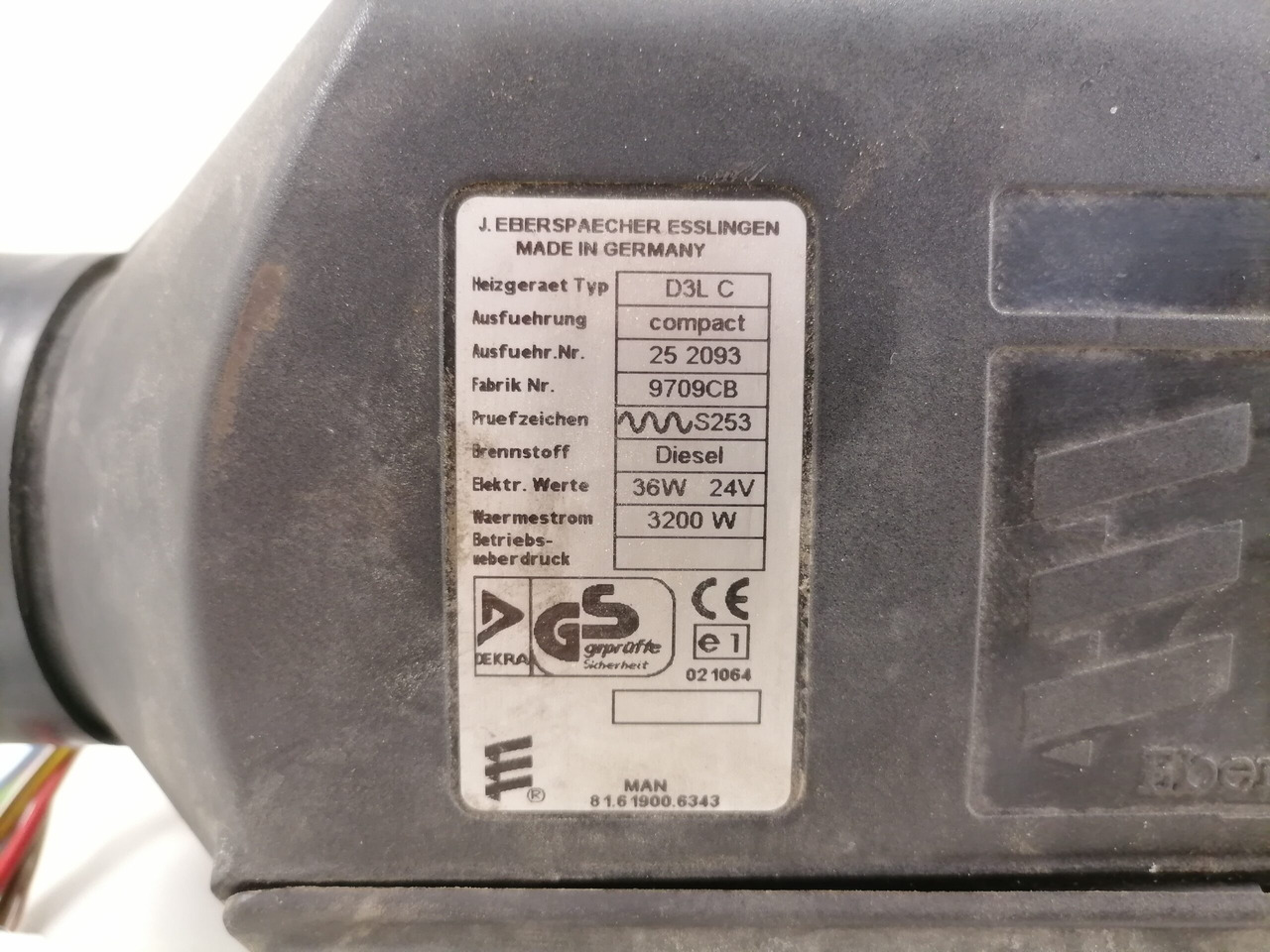 MAN Auxiliary heater 81619006343 - Grejanje/ Ventilacija za Kamion: slika 4 MAN Auxiliary heater 81619006343 - Grejanje/ Ventilacija za Kamion: slika 4