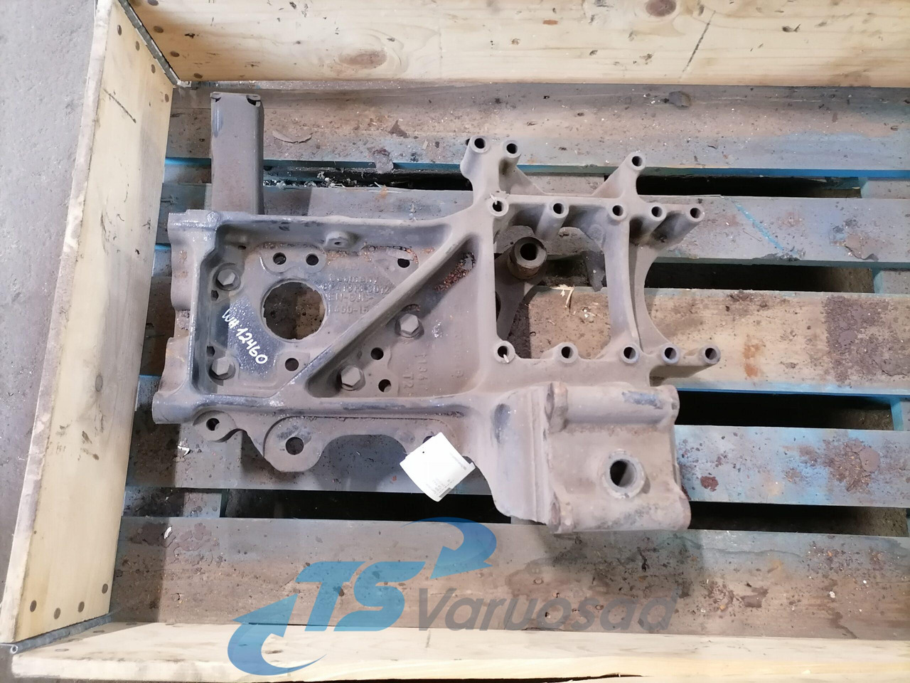 MAN Bracket 81413133012 - Ram/ Šasija za Kamion: slika 1 MAN Bracket 81413133012 - Ram/ Šasija za Kamion: slika 1