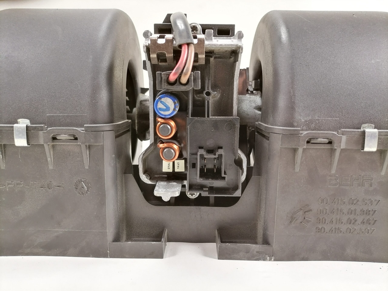 MAN Cab fan 81619306089 - Grejanje/ Ventilacija za Kamion: slika 5 MAN Cab fan 81619306089 - Grejanje/ Ventilacija za Kamion: slika 5