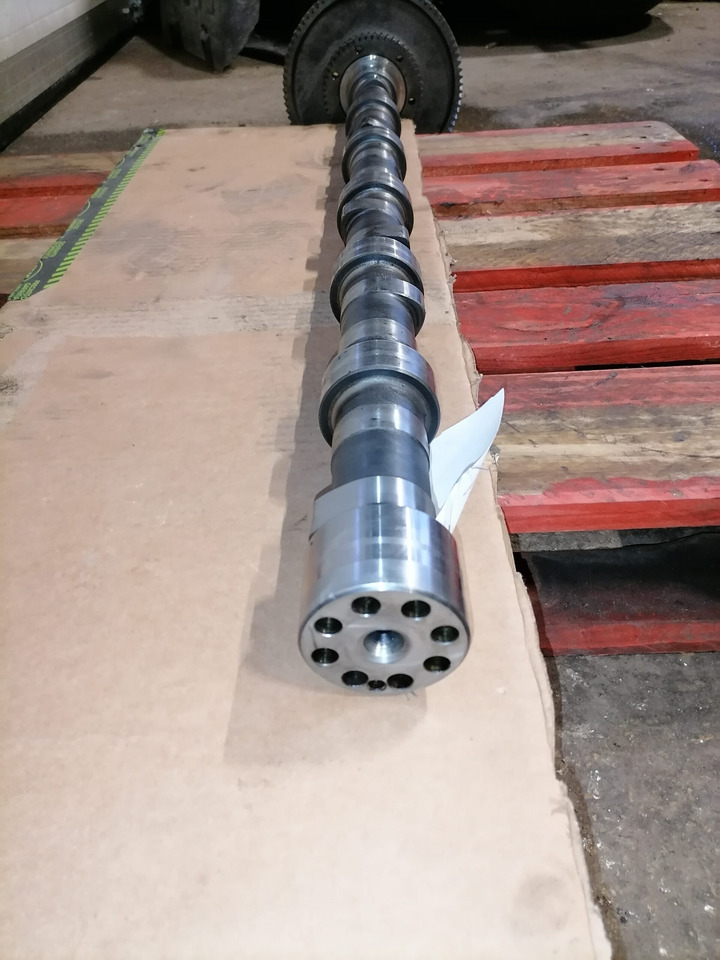 MAN Camshaft 51044006016 - Bregasta osovina za Kamion: slika 4 MAN Camshaft 51044006016 - Bregasta osovina za Kamion: slika 4