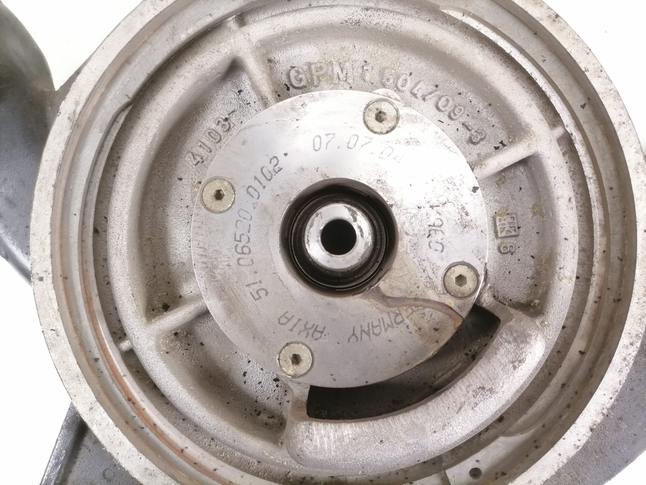 MAN Cooling pump 51065007065 - Vodena pumpa za Kamion: slika 3 MAN Cooling pump 51065007065 - Vodena pumpa za Kamion: slika 3
