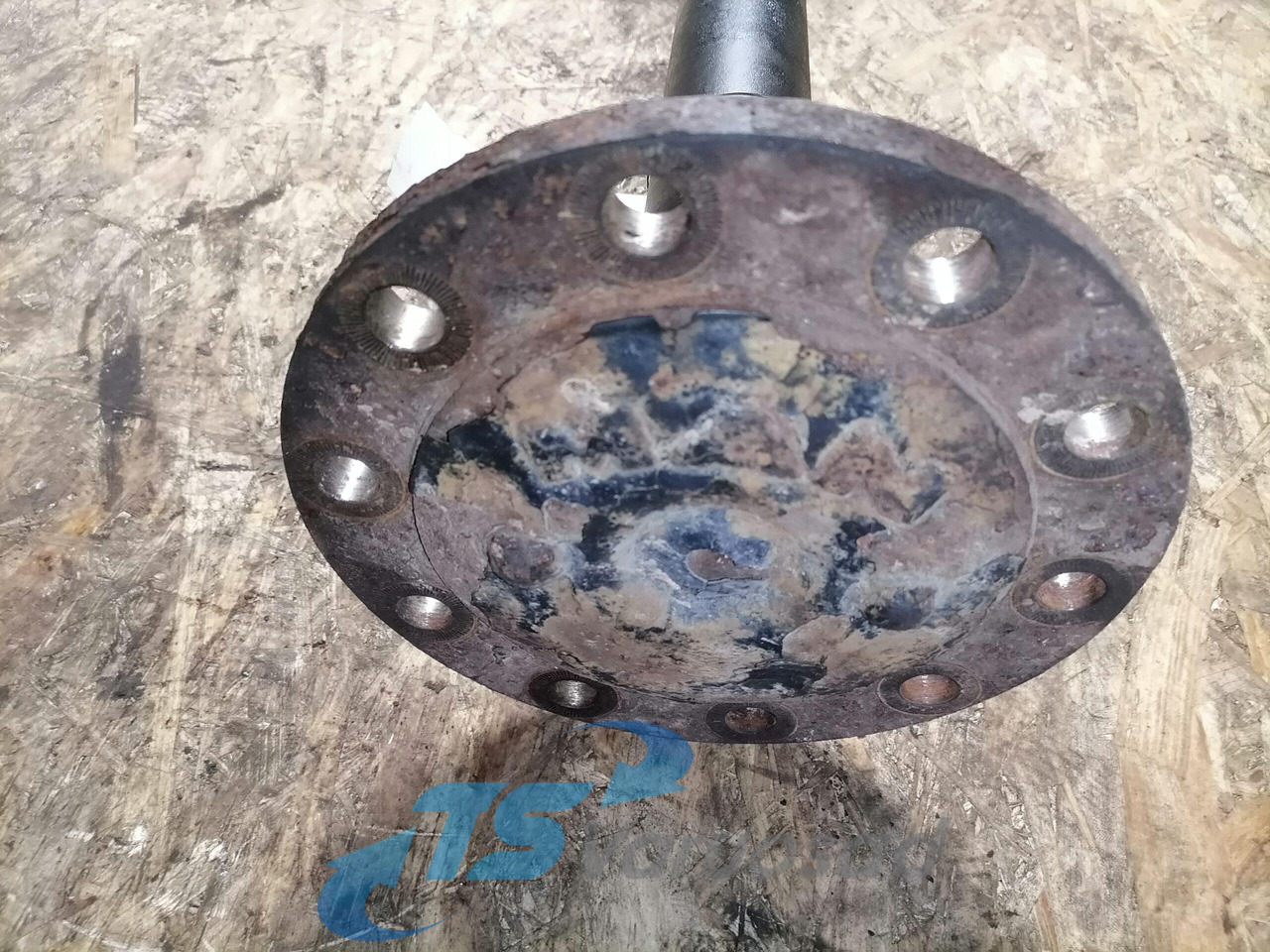 MAN Drive shaft 81355020147 - Polosovina za Kamion: slika 4 MAN Drive shaft 81355020147 - Polosovina za Kamion: slika 4