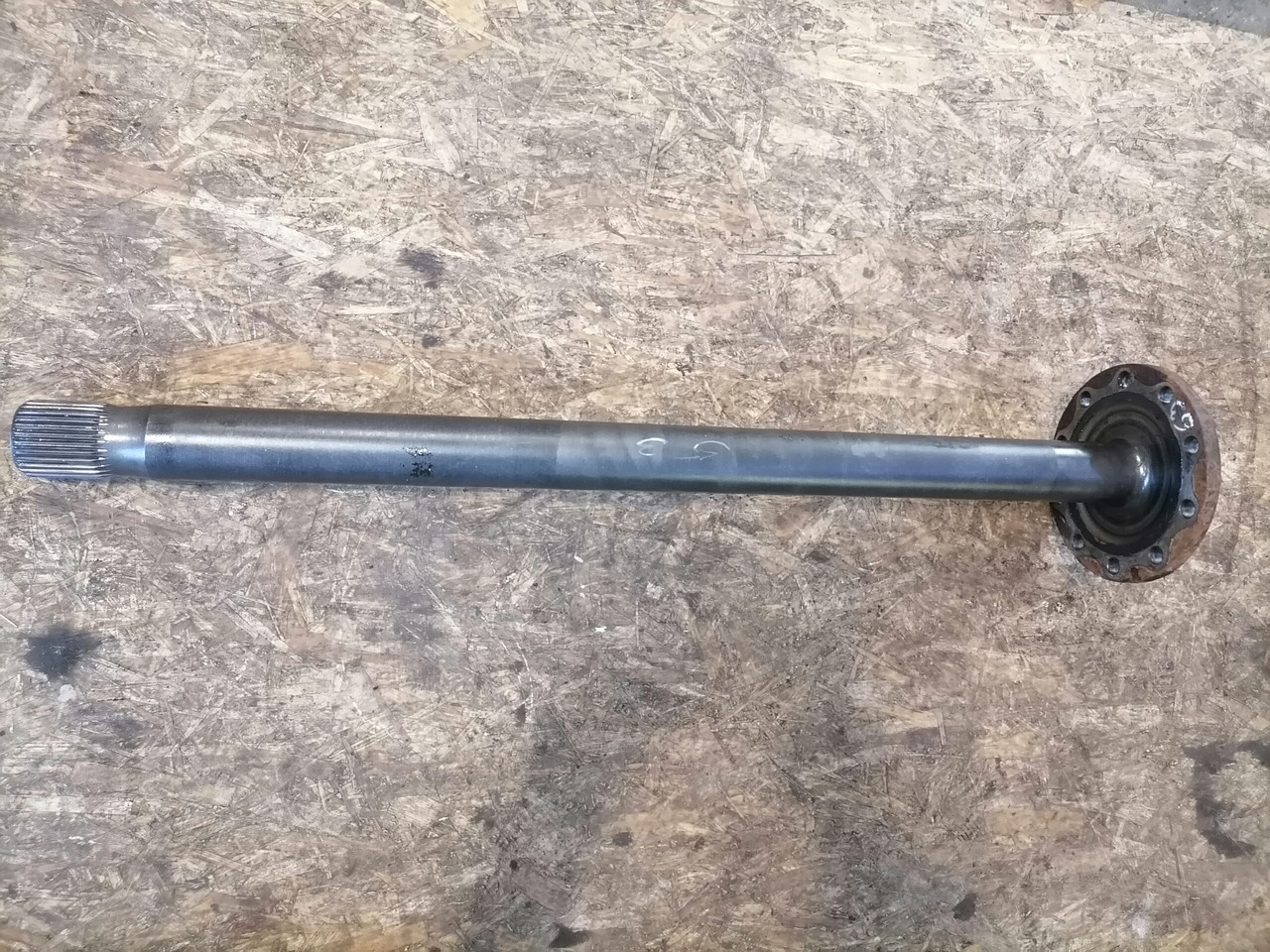 MAN Drive shaft 81355020184 - Polosovina za Kamion: slika 2 MAN Drive shaft 81355020184 - Polosovina za Kamion: slika 2