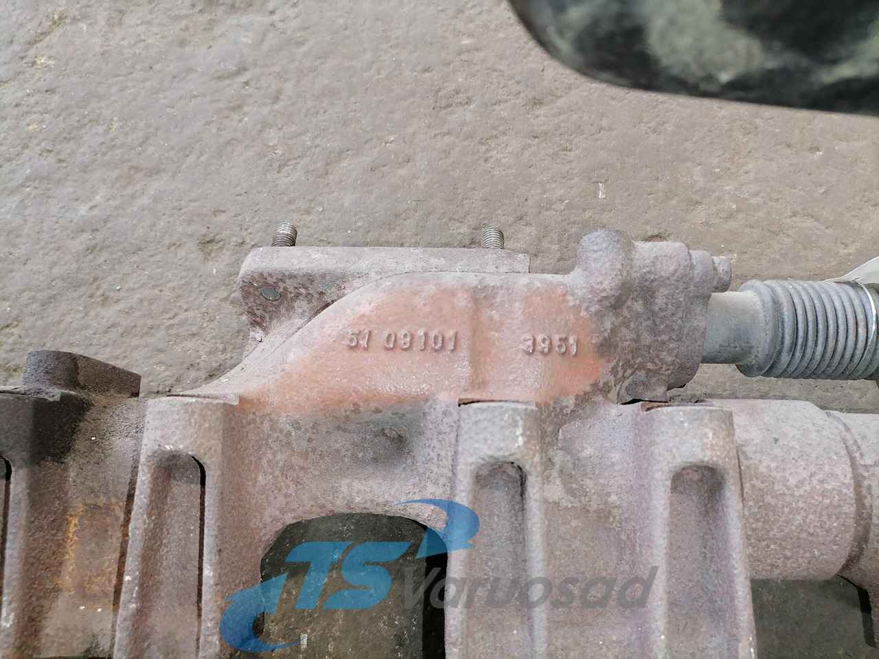 MAN Exhaust mainfold KS200037R - Izduvna grana za Kamion: slika 3 MAN Exhaust mainfold KS200037R - Izduvna grana za Kamion: slika 3