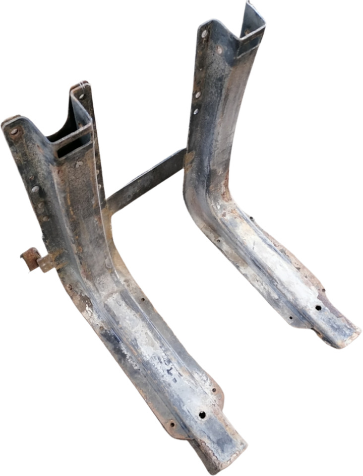MAN Fuel tank bracket 81418015492 - Rezervoar za gorivo za Kamion: slika 1 MAN Fuel tank bracket 81418015492 - Rezervoar za gorivo za Kamion: slika 1