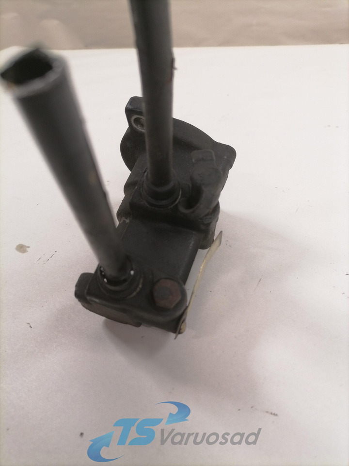 MAN Gear control 81326556182 - Menjač i delovi za Kamion: slika 2 MAN Gear control 81326556182 - Menjač i delovi za Kamion: slika 2