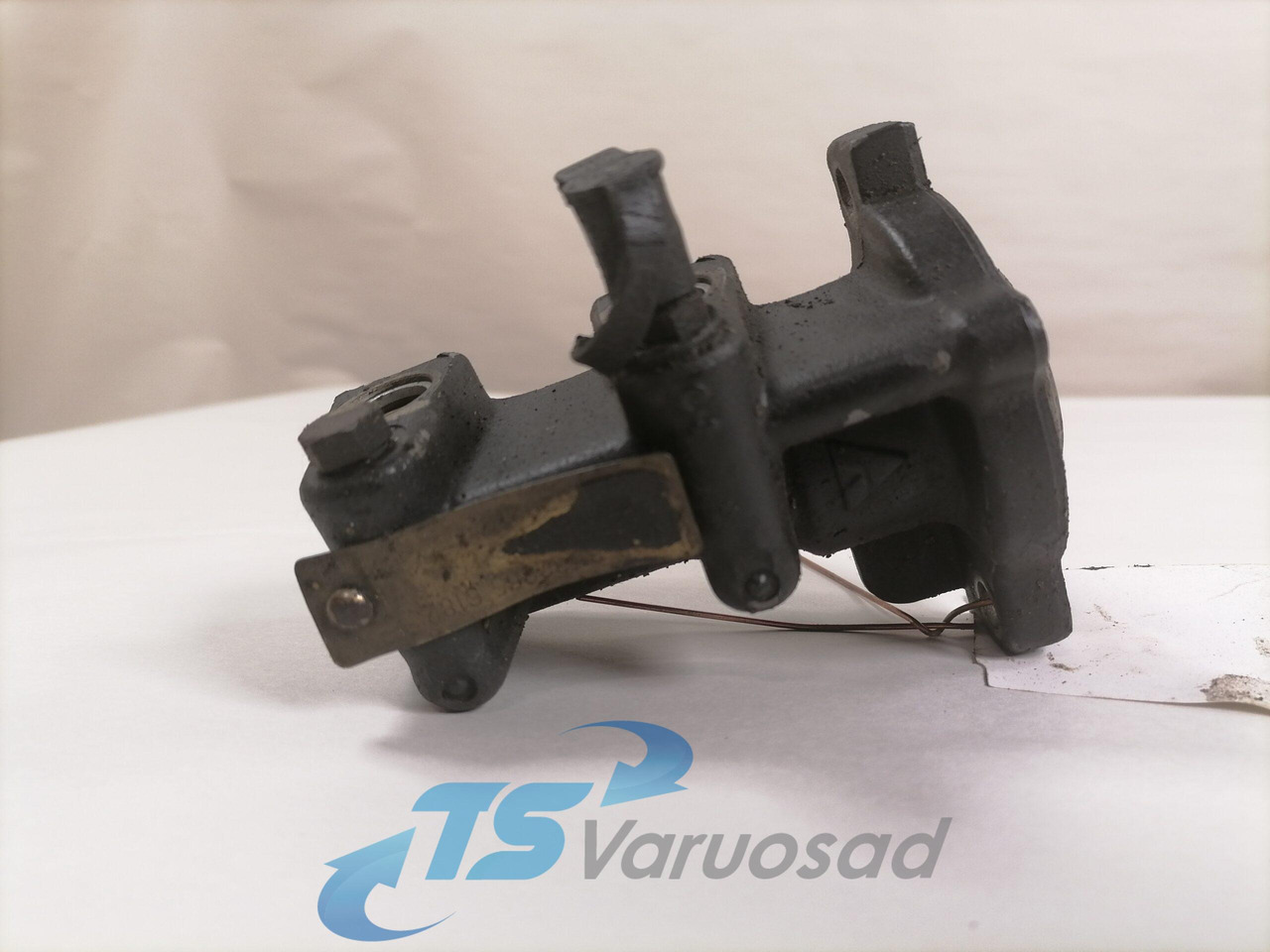 MAN Gear control 81326556182 - Menjač i delovi za Kamion: slika 1 MAN Gear control 81326556182 - Menjač i delovi za Kamion: slika 1