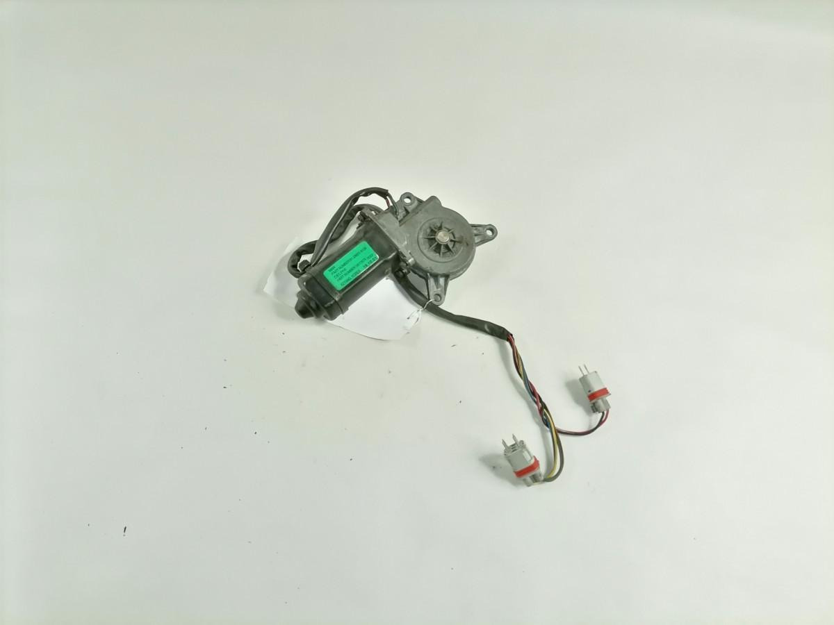 MAN Glass lift 81286016126 - Staklo i delovi za Kamion: slika 3 MAN Glass lift 81286016126 - Staklo i delovi za Kamion: slika 3