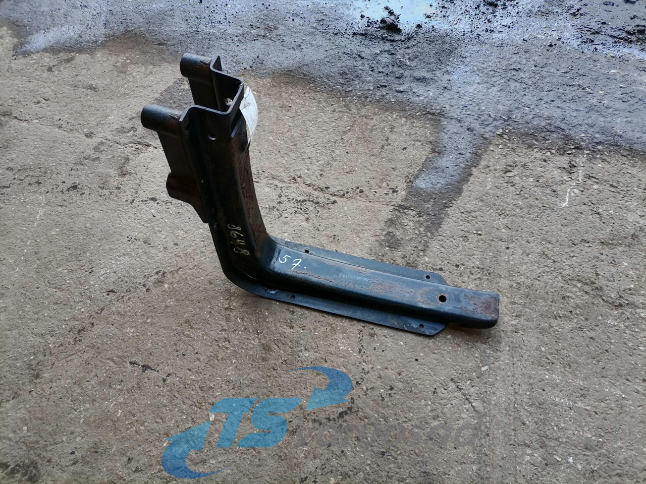 MAN Kütusepaagi kandur, MAN 81418015503 - Rezervoar za gorivo za Kamion: slika 1 MAN Kütusepaagi kandur, MAN 81418015503 - Rezervoar za gorivo za Kamion: slika 1