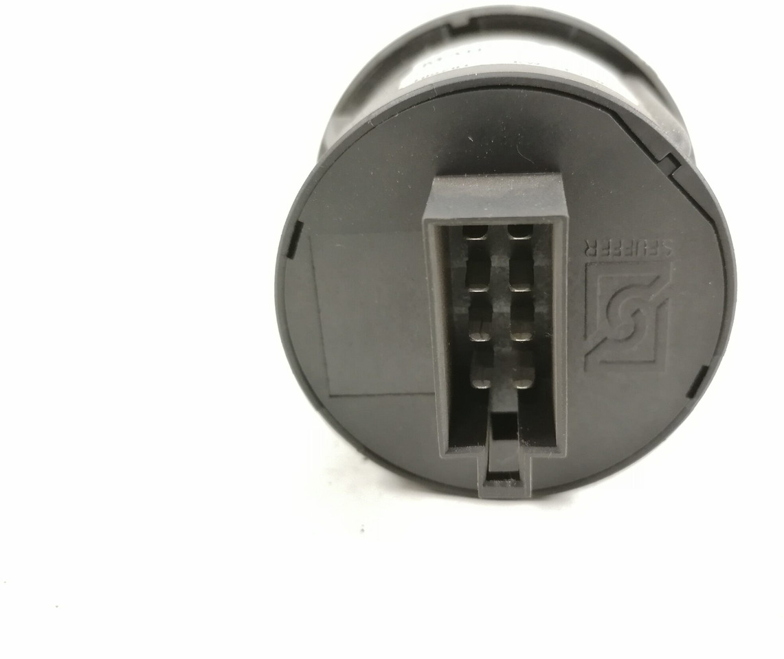 MAN Lüliti, esituled 81255250193 - Kabina za Kamion: slika 3 MAN Lüliti, esituled 81255250193 - Kabina za Kamion: slika 3