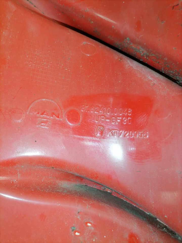 MAN MAN kabiini nurgapõsk, parem 81624100046 - Rešetka za Kamion: slika 4 MAN MAN kabiini nurgapõsk, parem 81624100046 - Rešetka za Kamion: slika 4