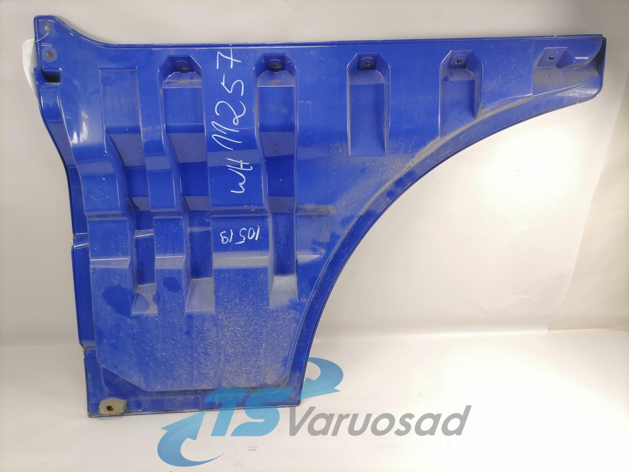 MAN Ukse pikendus, parem 81626100018 - Vrata i delovi za Kamion: slika 2 MAN Ukse pikendus, parem 81626100018 - Vrata i delovi za Kamion: slika 2