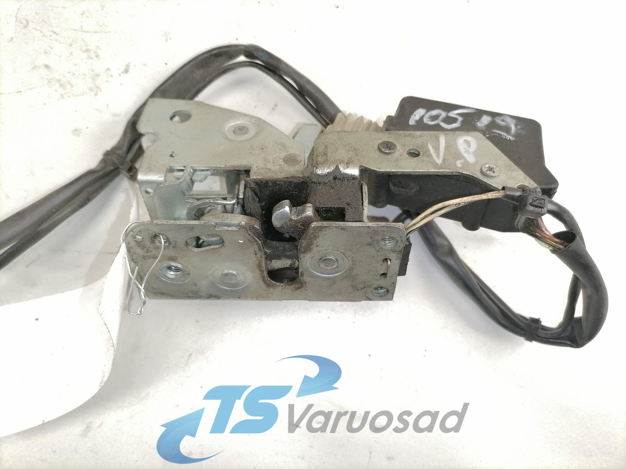 MAN Ukselukk, vasak 81626806121 - Vrata i delovi za Kamion: slika 3 MAN Ukselukk, vasak 81626806121 - Vrata i delovi za Kamion: slika 3