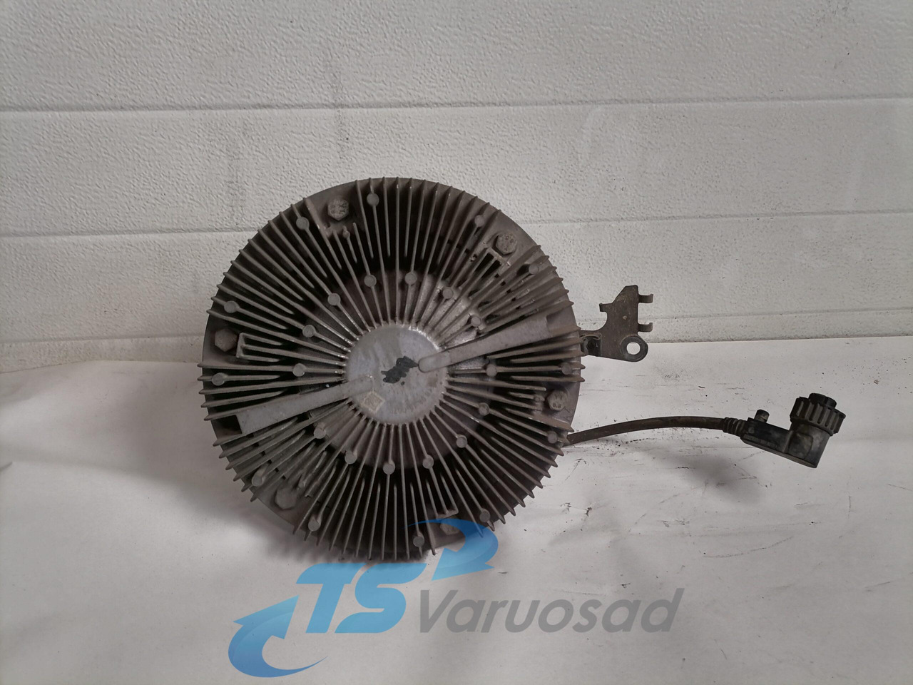 MB Cooling fan 0720002086 - Ventilator za Kamion: slika 1 MB Cooling fan 0720002086 - Ventilator za Kamion: slika 1