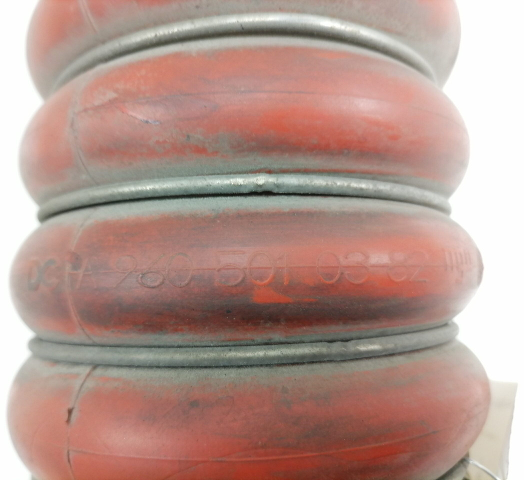 Mercedes-Benz Intercooleri lõdvik A9605010382 - Hladnjak za Kamion: slika 4 Mercedes-Benz Intercooleri lõdvik A9605010382 - Hladnjak za Kamion: slika 4