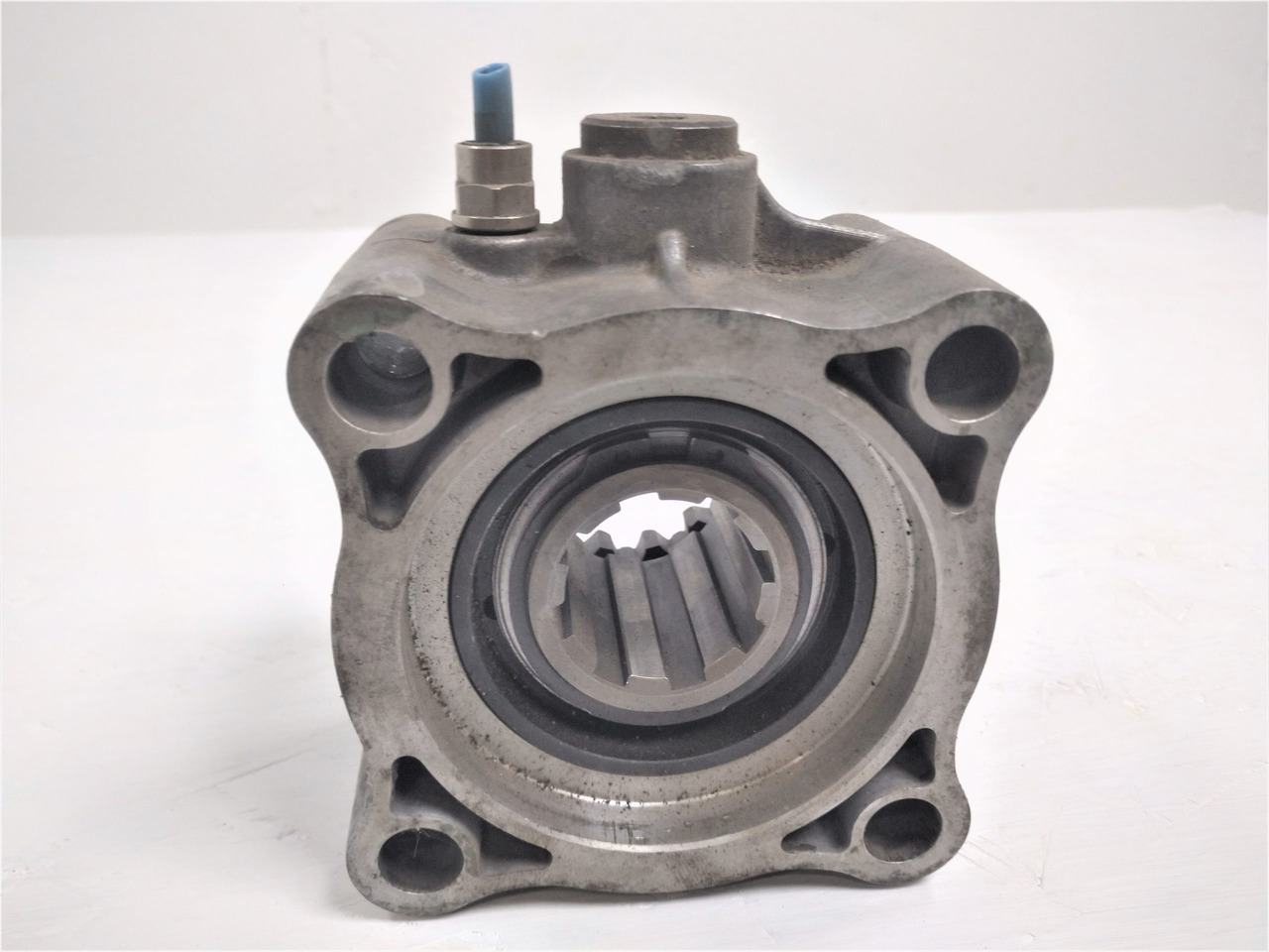 Mercedes-Benz Solenoid valve 0059971236 - Kočioni ventil za Kamion: slika 2 Mercedes-Benz Solenoid valve 0059971236 - Kočioni ventil za Kamion: slika 2