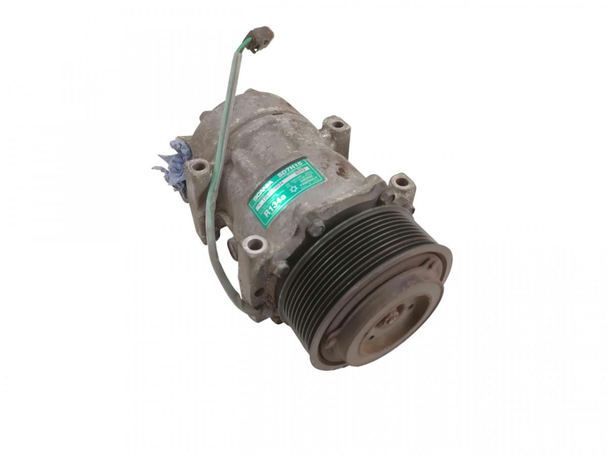 Scania A/C compressor 2564093 - Grejanje/ Ventilacija za Kamion: slika 1 Scania A/C compressor 2564093 - Grejanje/ Ventilacija za Kamion: slika 1