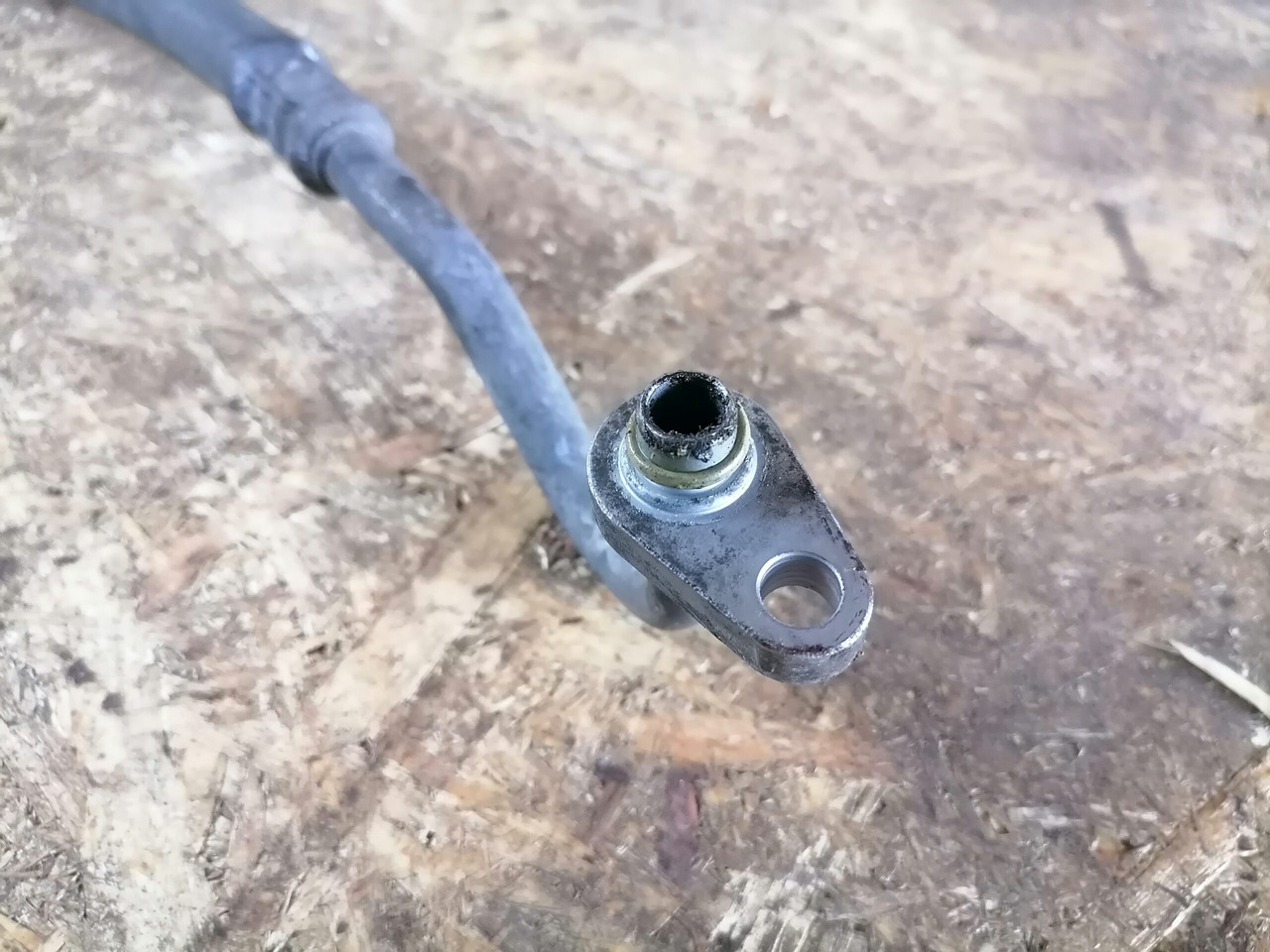 Scania A/C pipe 2030647 - Grejanje/ Ventilacija za Kamion: slika 3 Scania A/C pipe 2030647 - Grejanje/ Ventilacija za Kamion: slika 3