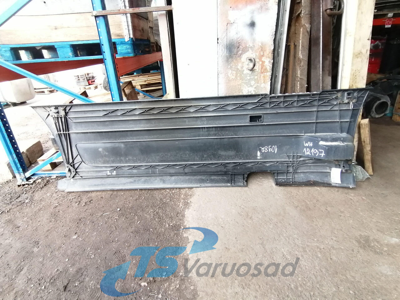 Scania Air deflector 1896199 - Aerodinamika/ Spojler za Kamion: slika 4 Scania Air deflector 1896199 - Aerodinamika/ Spojler za Kamion: slika 4