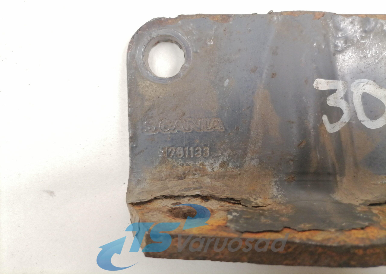 Scania Air spring bracket 1791133 - Pneumatska suspenzija za Kamion: slika 3 Scania Air spring bracket 1791133 - Pneumatska suspenzija za Kamion: slika 3