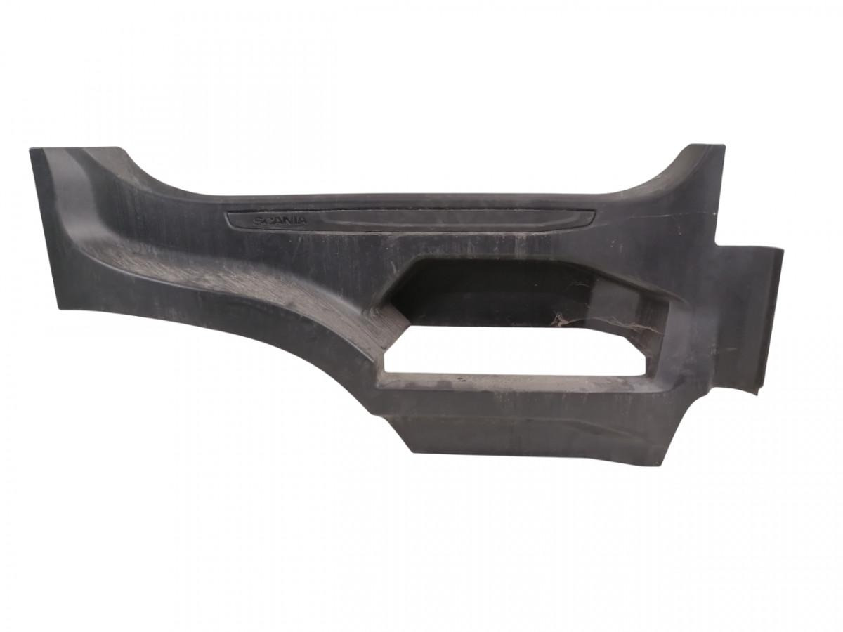 Scania Astmelaua plastik 2418450 - Prag za Kamion: slika 1 Scania Astmelaua plastik 2418450 - Prag za Kamion: slika 1