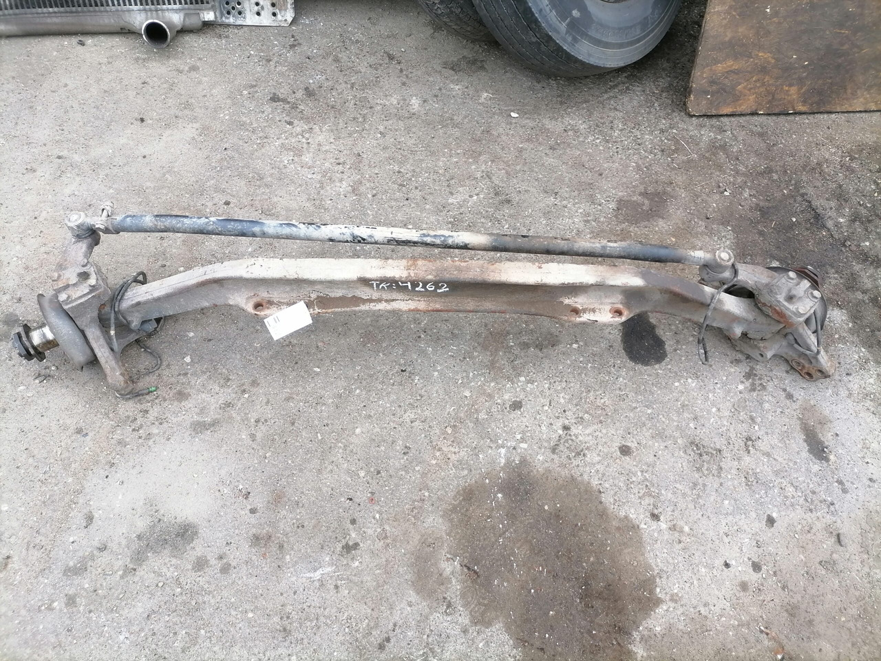 Scania Axel housing 1394399 - Prednja osovina za Kamion: slika 1 Scania Axel housing 1394399 - Prednja osovina za Kamion: slika 1