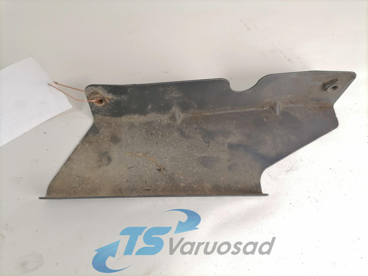 Scania Bumper bracket 1447929 - Branik za Kamion: slika 2 Scania Bumper bracket 1447929 - Branik za Kamion: slika 2