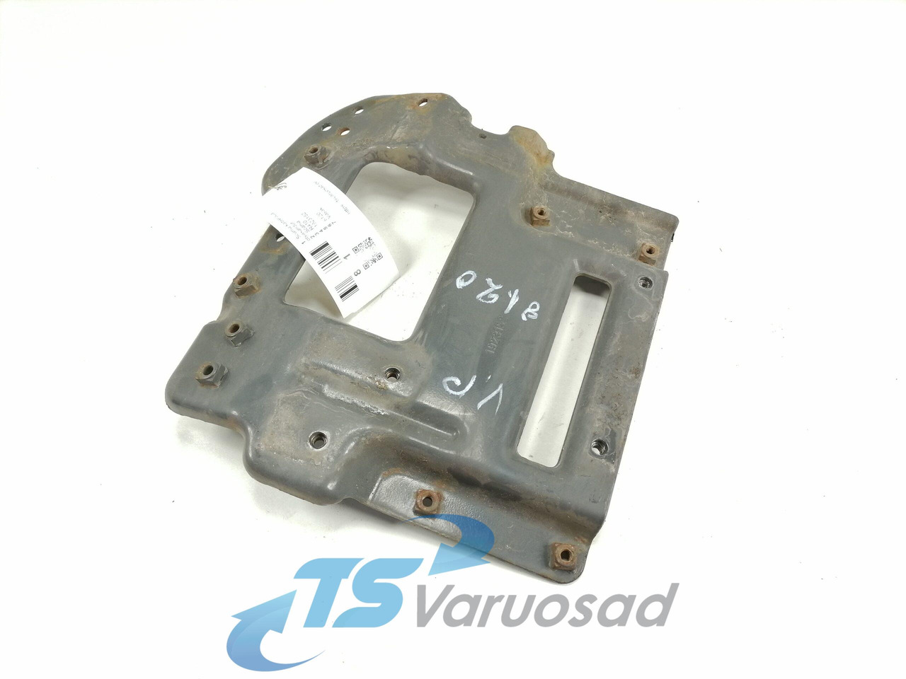 Scania Bumper bracket 1923152 - Branik za Kamion: slika 1 Scania Bumper bracket 1923152 - Branik za Kamion: slika 1