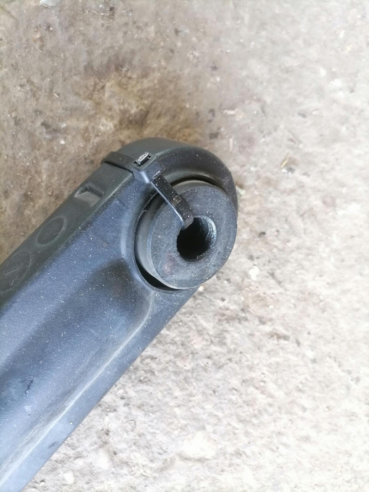 Scania Cab tilting cylinder 2567559 - Oslanjanje kabine za Kamion: slika 5 Scania Cab tilting cylinder 2567559 - Oslanjanje kabine za Kamion: slika 5