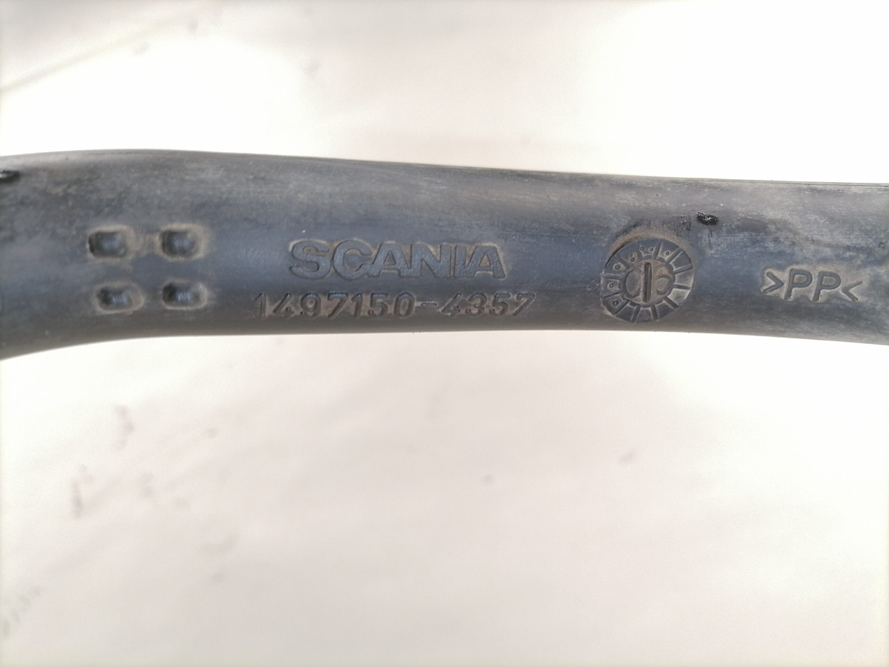 Scania Compressor air pipe 1745460 - Zračne kočnice za Kamion: slika 4 Scania Compressor air pipe 1745460 - Zračne kočnice za Kamion: slika 4