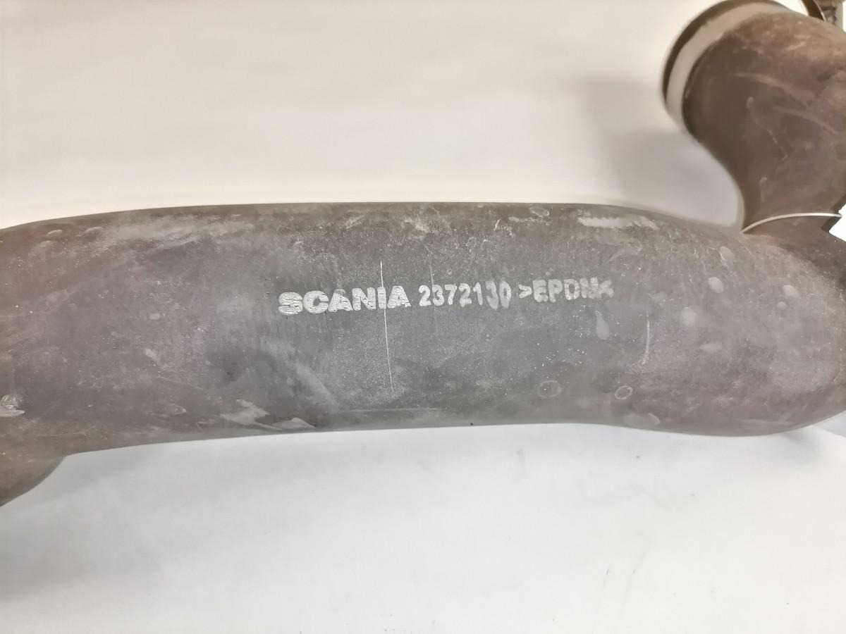 Scania Cooling pipe 2372130 - Sistem za hlađenje za Kamion: slika 4 Scania Cooling pipe 2372130 - Sistem za hlađenje za Kamion: slika 4