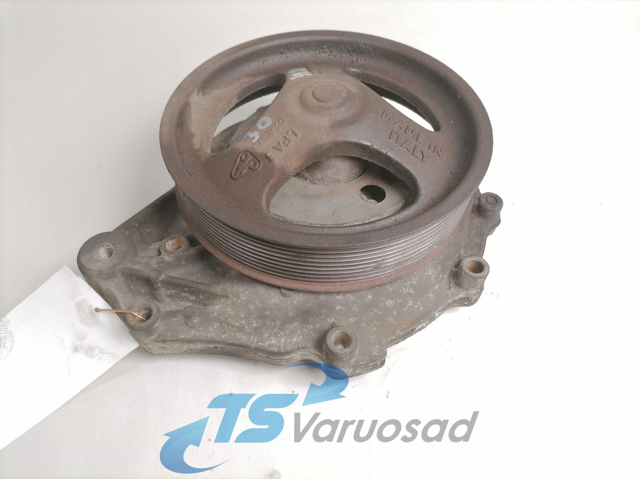 Scania Cooling pump 295181 - Univerzalni deo za Kamion: slika 1 Scania Cooling pump 295181 - Univerzalni deo za Kamion: slika 1