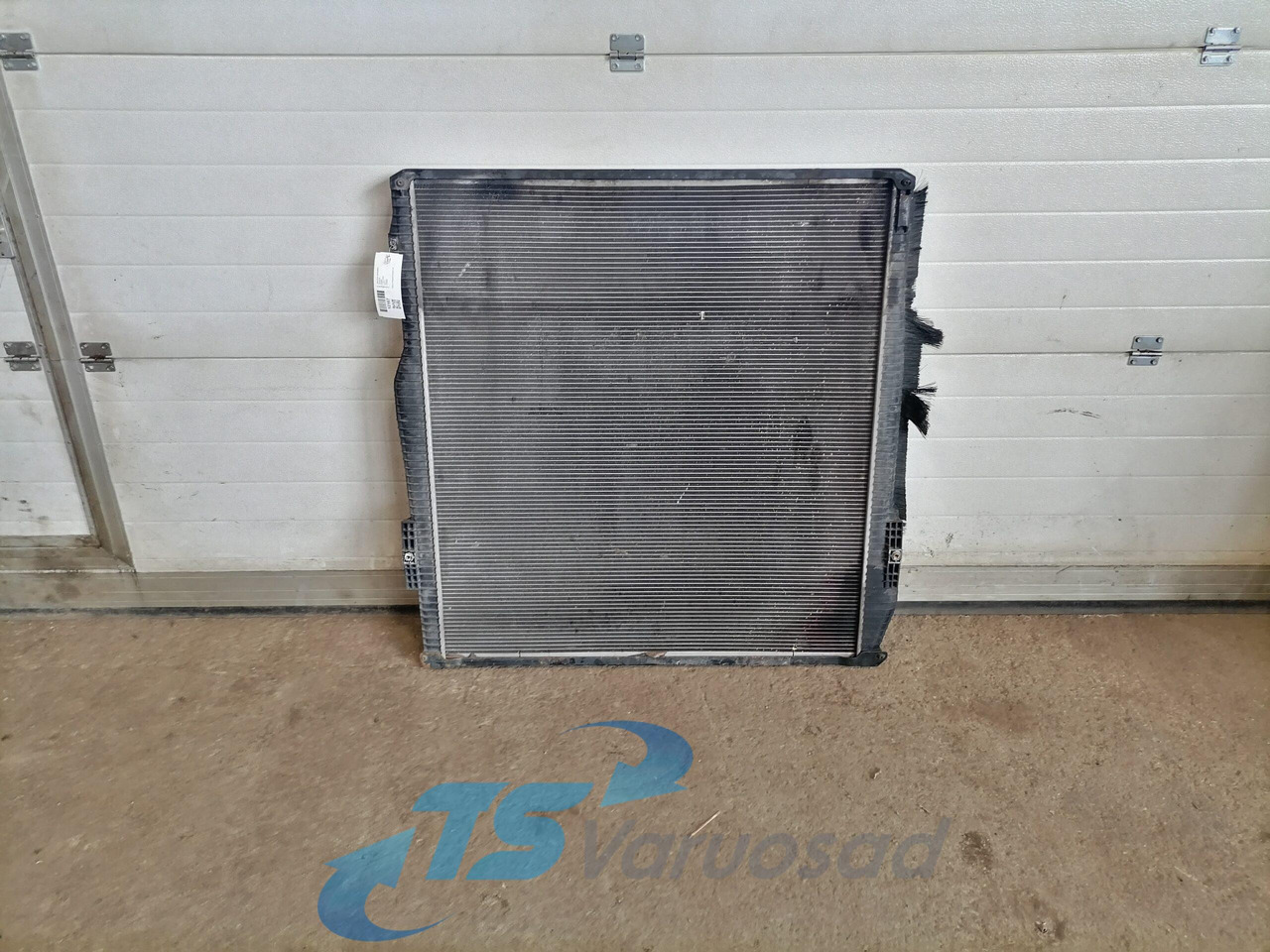 Scania Cooling radiator 1781365 - Radijator za Kamion: slika 1 Scania Cooling radiator 1781365 - Radijator za Kamion: slika 1