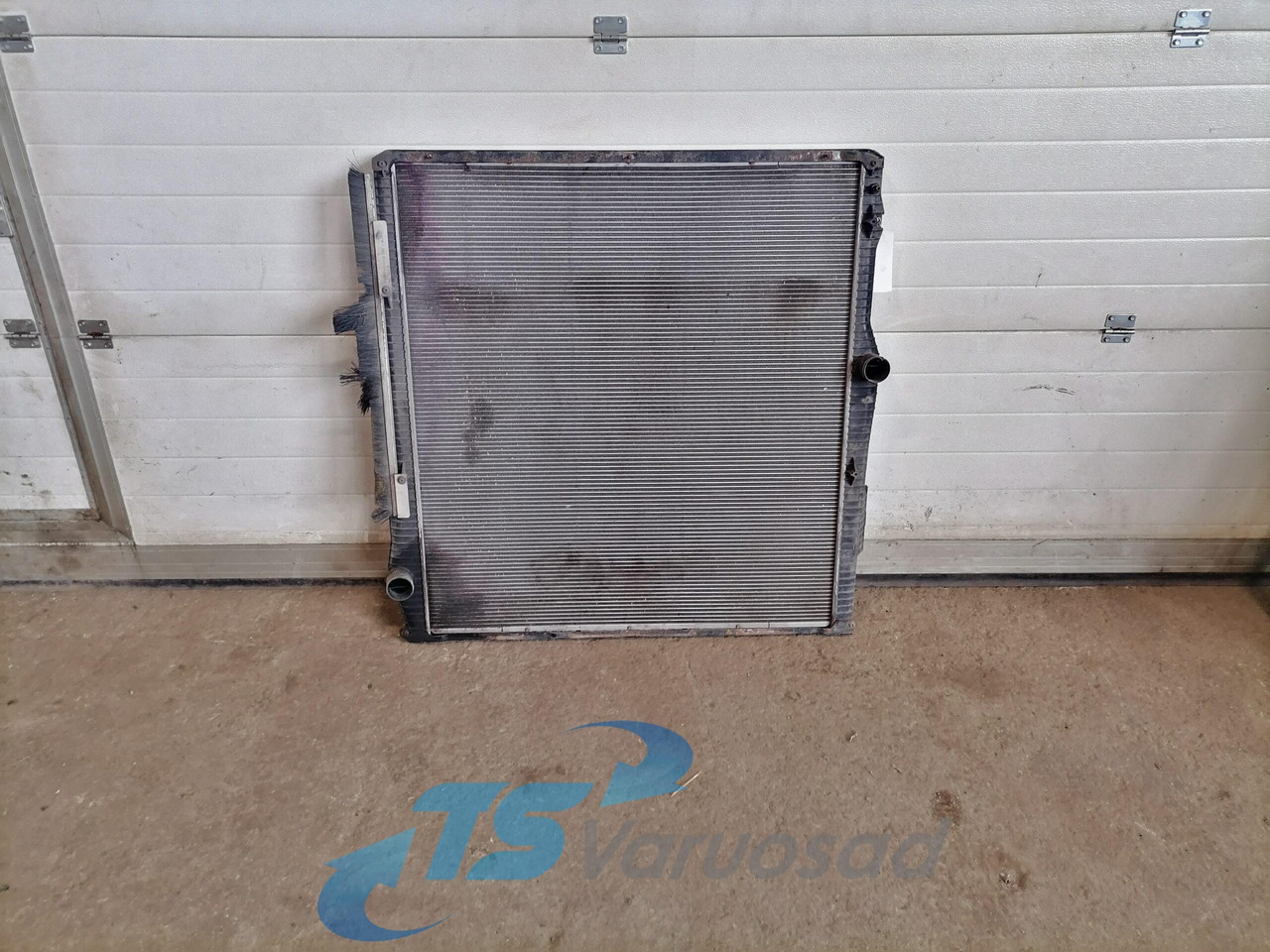 Scania Cooling radiator 1781365 - Radijator za Kamion: slika 2 Scania Cooling radiator 1781365 - Radijator za Kamion: slika 2