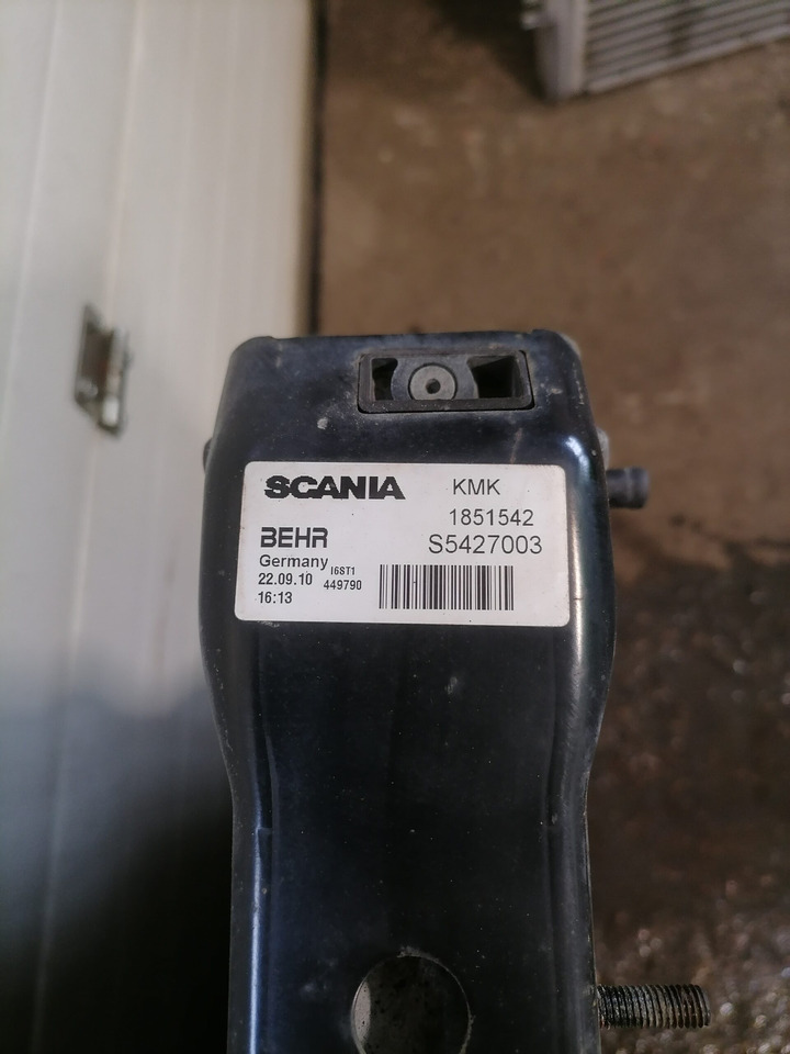 Scania Cooling radiator 1851542 - Radijator za Kamion: slika 2 Scania Cooling radiator 1851542 - Radijator za Kamion: slika 2