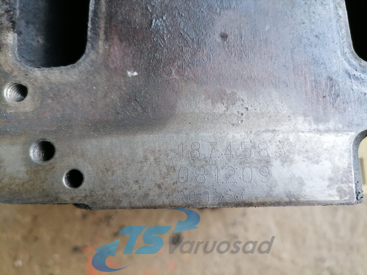 Scania Cylinder head, XPI 1874583 - Zaglavlje motora za Kamion: slika 4 Scania Cylinder head, XPI 1874583 - Zaglavlje motora za Kamion: slika 4
