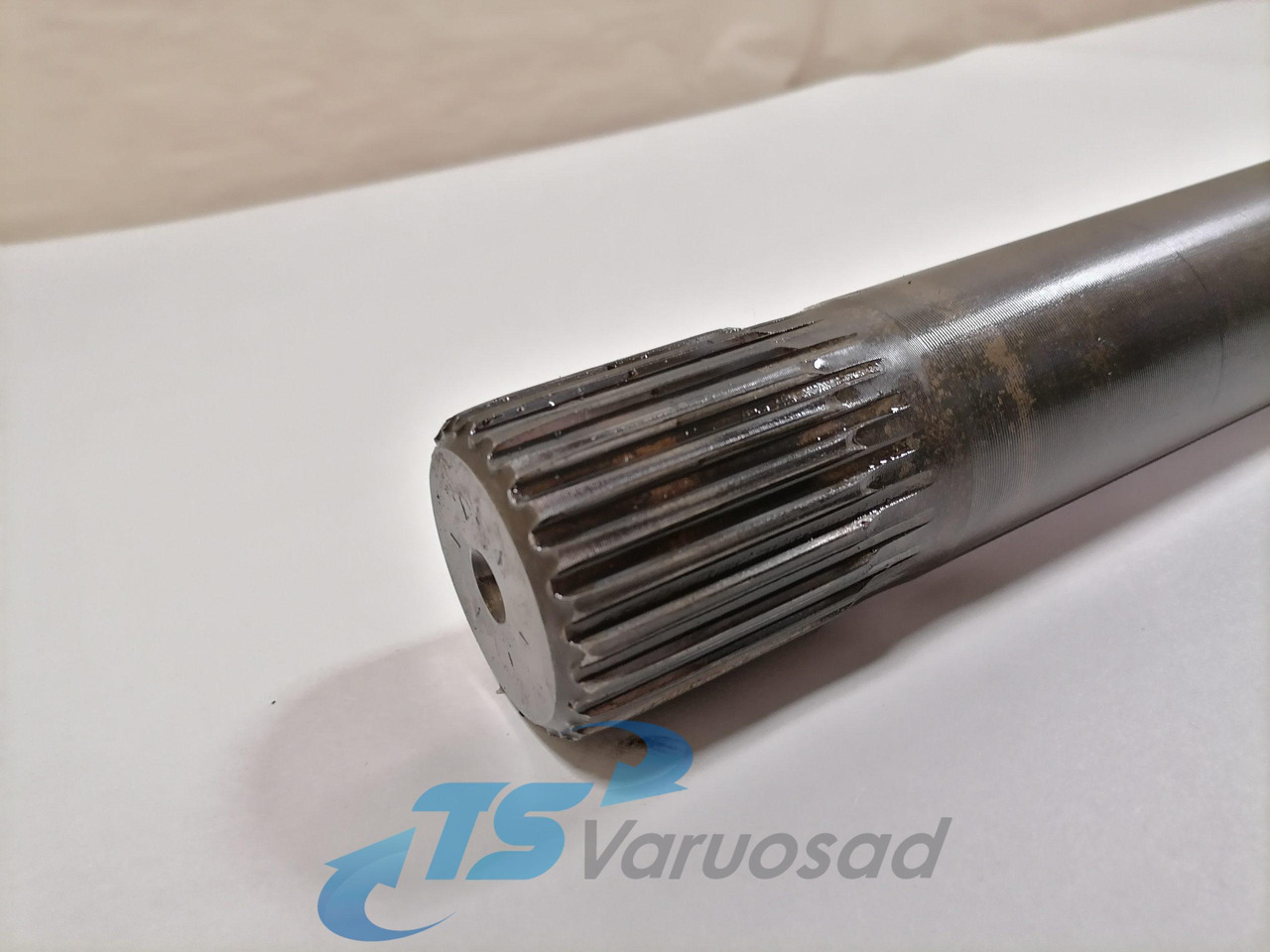 Scania Drive shaft 1761195 - Polosovina za Kamion: slika 2 Scania Drive shaft 1761195 - Polosovina za Kamion: slika 2