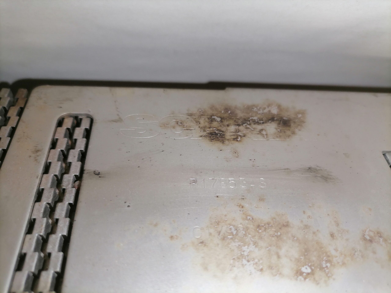 Scania EGR radiator 1785348 - EGR hladnjak za Kamion: slika 5 Scania EGR radiator 1785348 - EGR hladnjak za Kamion: slika 5