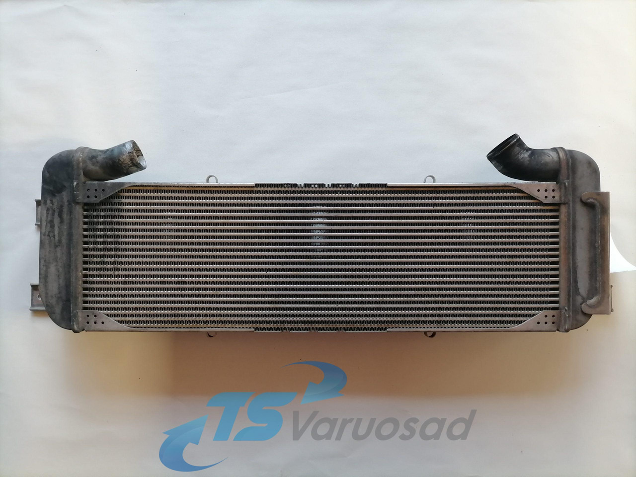 Scania EGR radiator 1785348 - EGR hladnjak za Kamion: slika 1 Scania EGR radiator 1785348 - EGR hladnjak za Kamion: slika 1