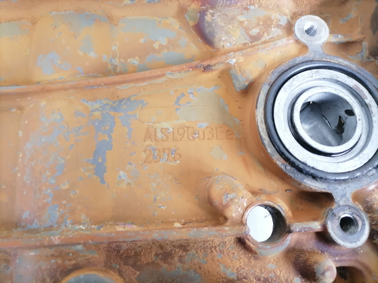 Scania Engine cooler cover 1874697 - Motor i delovi za Kamion: slika 4 Scania Engine cooler cover 1874697 - Motor i delovi za Kamion: slika 4