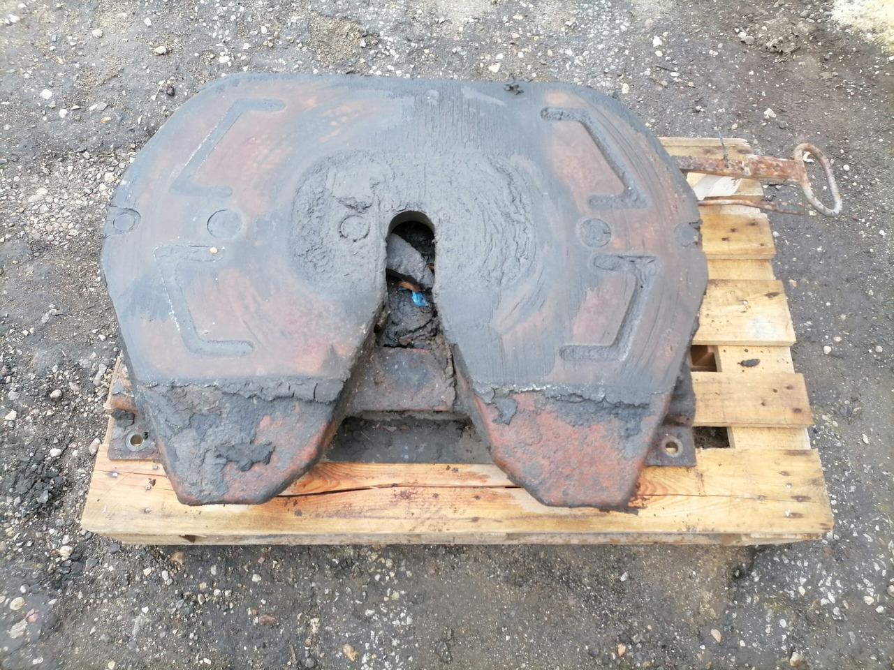 Scania Fifht wheel 1433906 - Spojnica na petom točku za Kamion: slika 1 Scania Fifht wheel 1433906 - Spojnica na petom točku za Kamion: slika 1