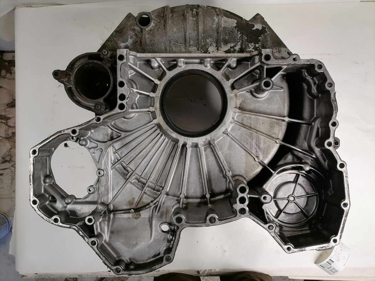 Scania Flywheel housing 1457023 - Zamajac za Kamion: slika 2 Scania Flywheel housing 1457023 - Zamajac za Kamion: slika 2