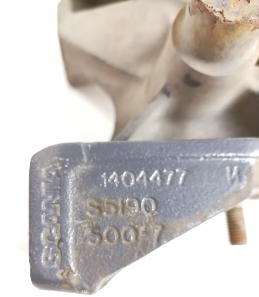 Scania Front bumper carrier 1404477 - Branik za Kamion: slika 2 Scania Front bumper carrier 1404477 - Branik za Kamion: slika 2