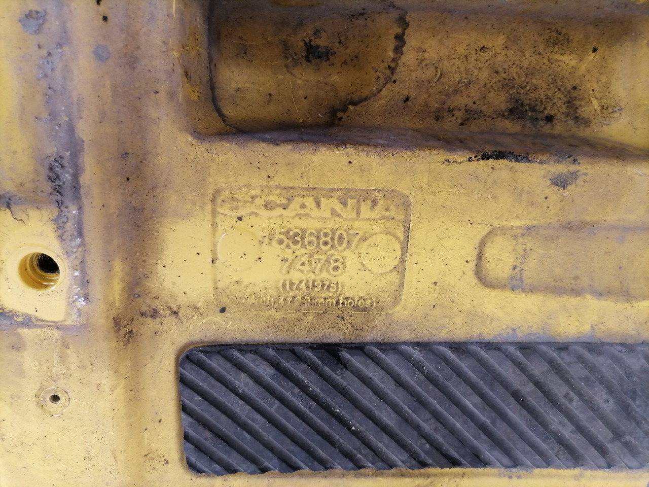 Scania Grille panel 1536807 - Rešetka za Kamion: slika 5 Scania Grille panel 1536807 - Rešetka za Kamion: slika 5