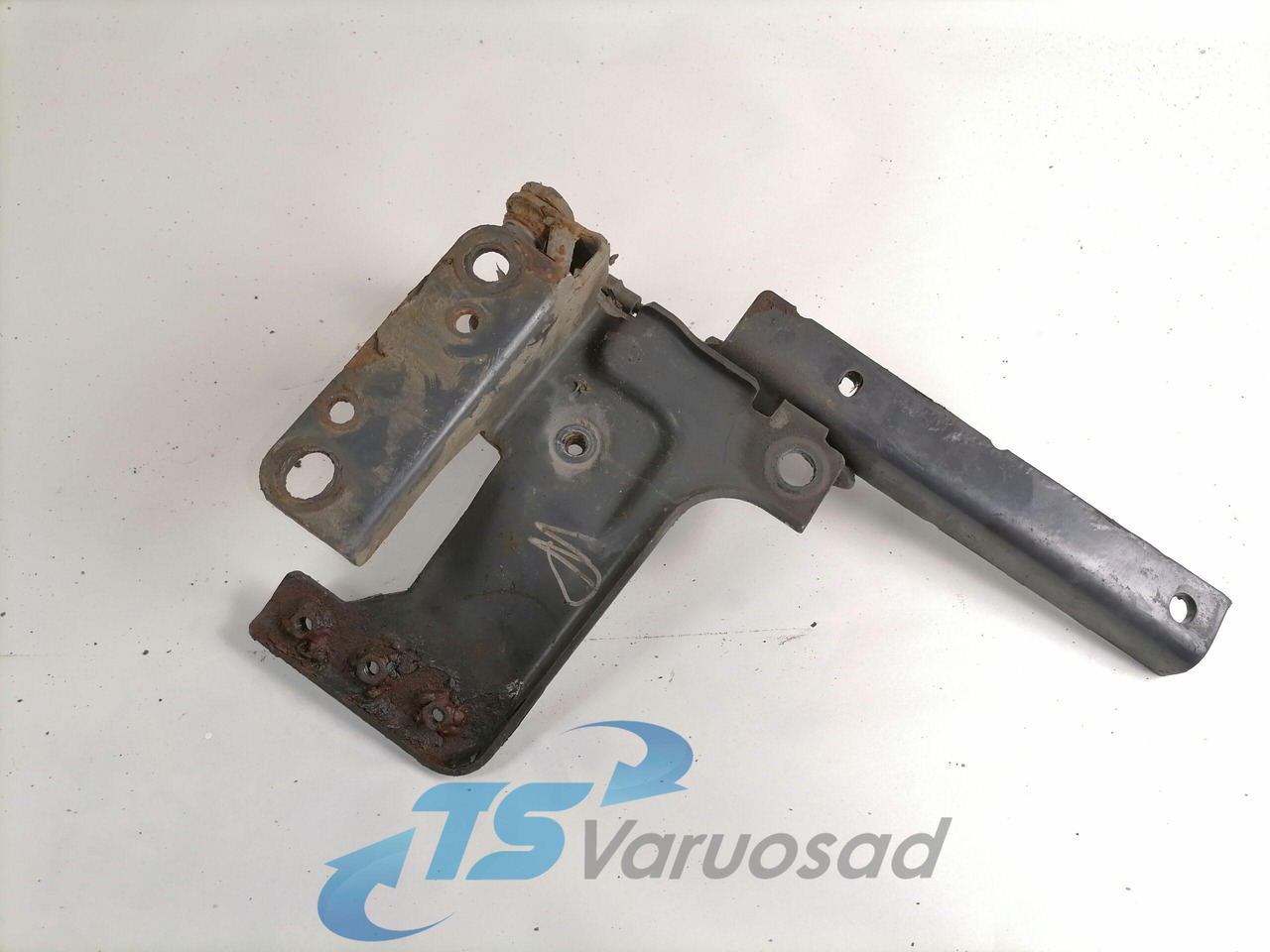 Scania Grille panel hinge 1727263 - Rešetka za Kamion: slika 4 Scania Grille panel hinge 1727263 - Rešetka za Kamion: slika 4