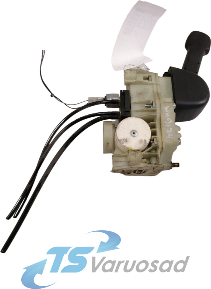 Scania Handbrake control lever 1882115 - Univerzalni deo za Kamion: slika 1 Scania Handbrake control lever 1882115 - Univerzalni deo za Kamion: slika 1