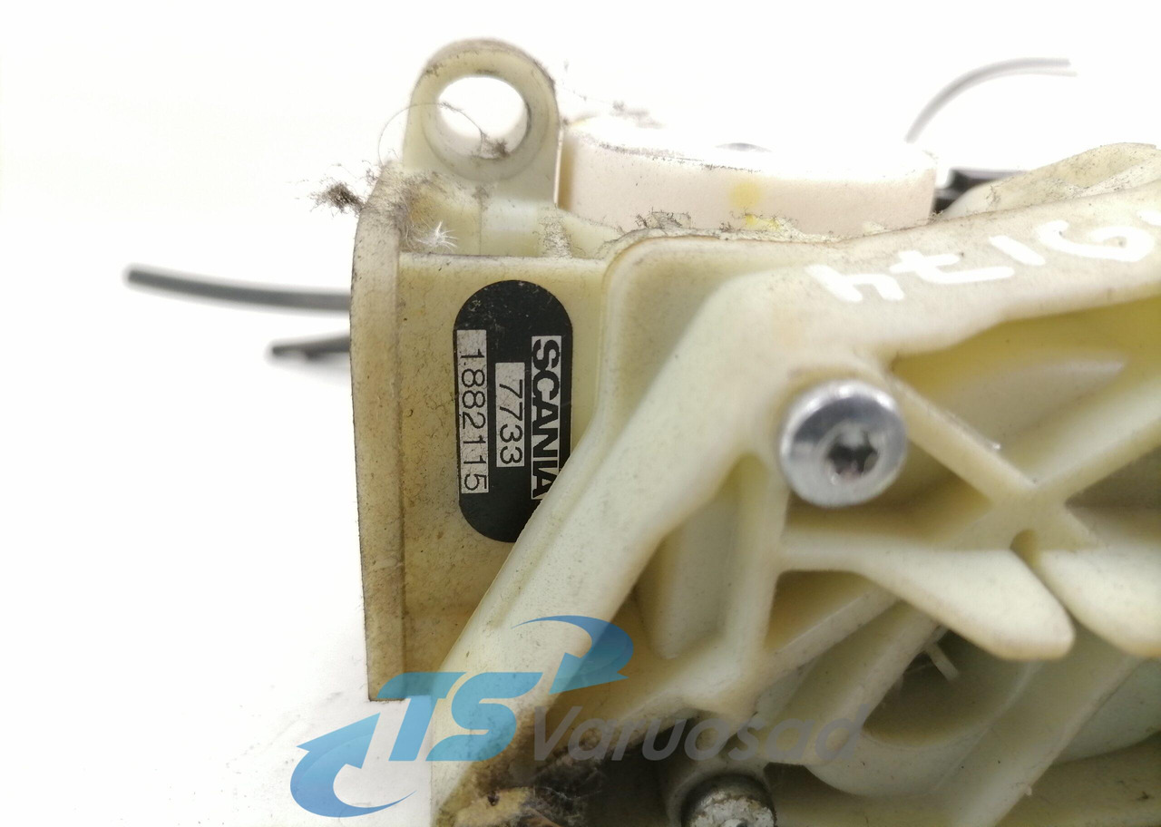 Scania Handbrake control lever 1882115 - Univerzalni deo za Kamion: slika 3 Scania Handbrake control lever 1882115 - Univerzalni deo za Kamion: slika 3