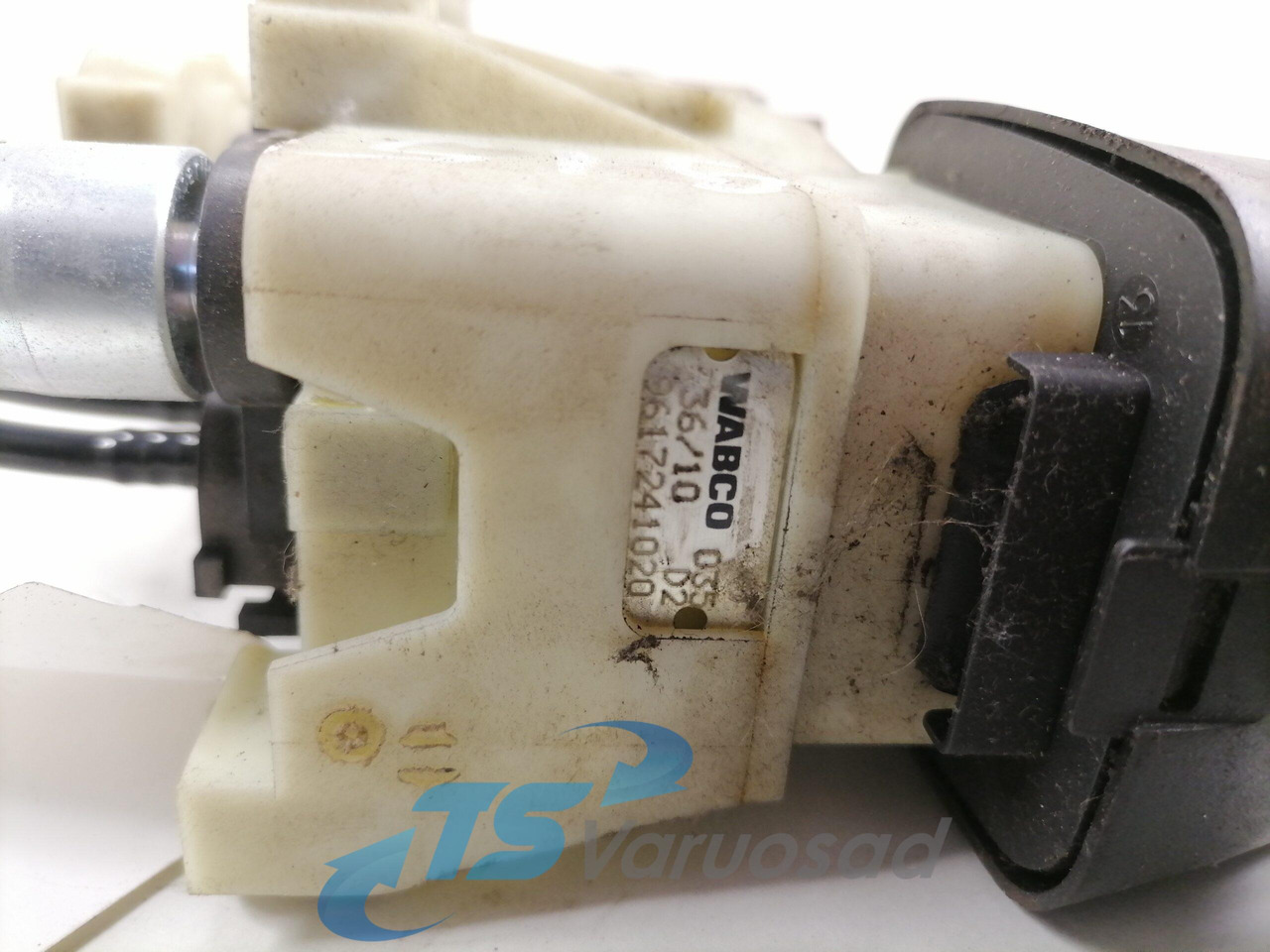 Scania Handbrake control lever 1882115 - Univerzalni deo za Kamion: slika 4 Scania Handbrake control lever 1882115 - Univerzalni deo za Kamion: slika 4