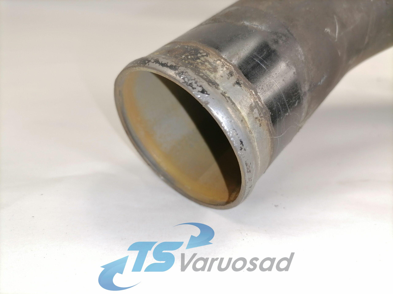 Scania Jahutusvedeliku toru, retarder 1779400 - Sistem za hlađenje za Kamion: slika 3 Scania Jahutusvedeliku toru, retarder 1779400 - Sistem za hlađenje za Kamion: slika 3