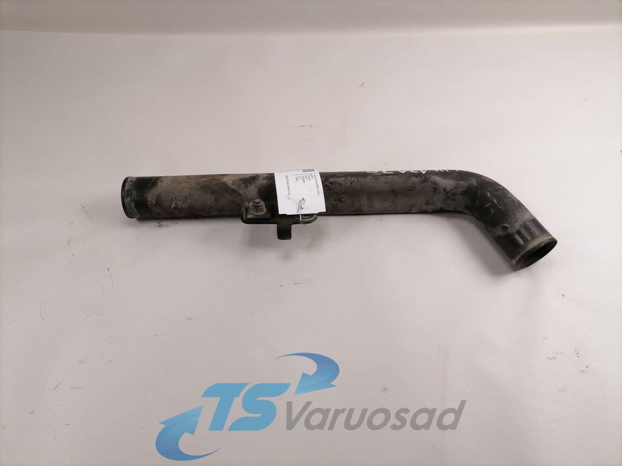 Scania Jahutusvedeliku toru, retarder 1889885 - Sistem za hlađenje za Kamion: slika 1 Scania Jahutusvedeliku toru, retarder 1889885 - Sistem za hlađenje za Kamion: slika 1